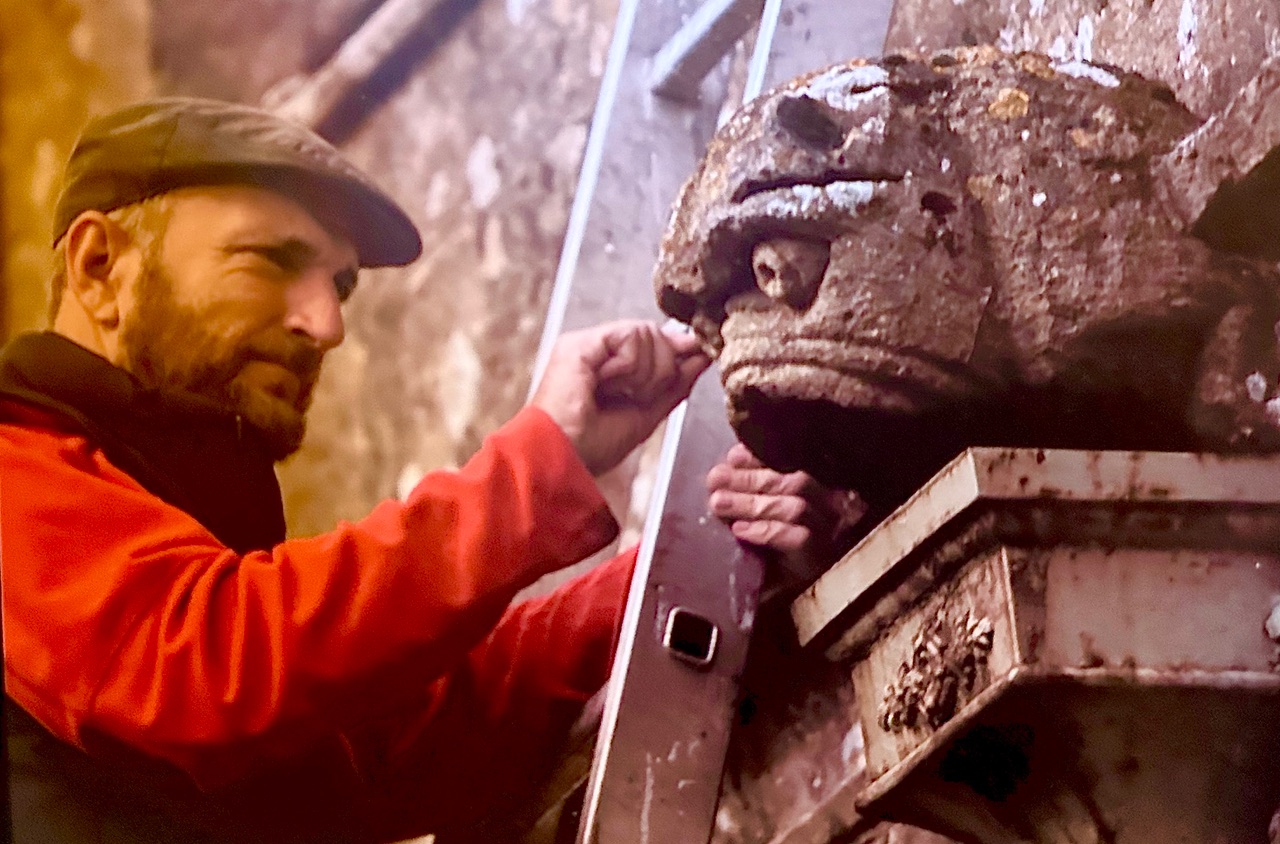 Church Going: A Stonemason's Guide to the Churches of the British Isles